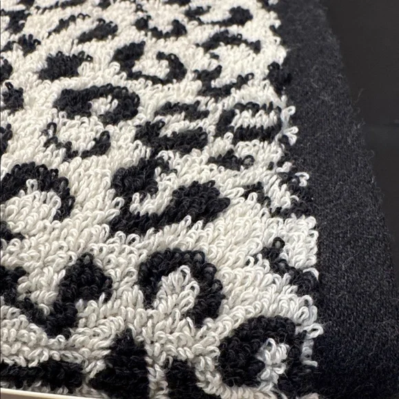 2pc RACHEL ZOE 100% Cotton Leopard Print Bath Towel Set - COCONUT MI - Blk/Wht - Picture 6 of 8